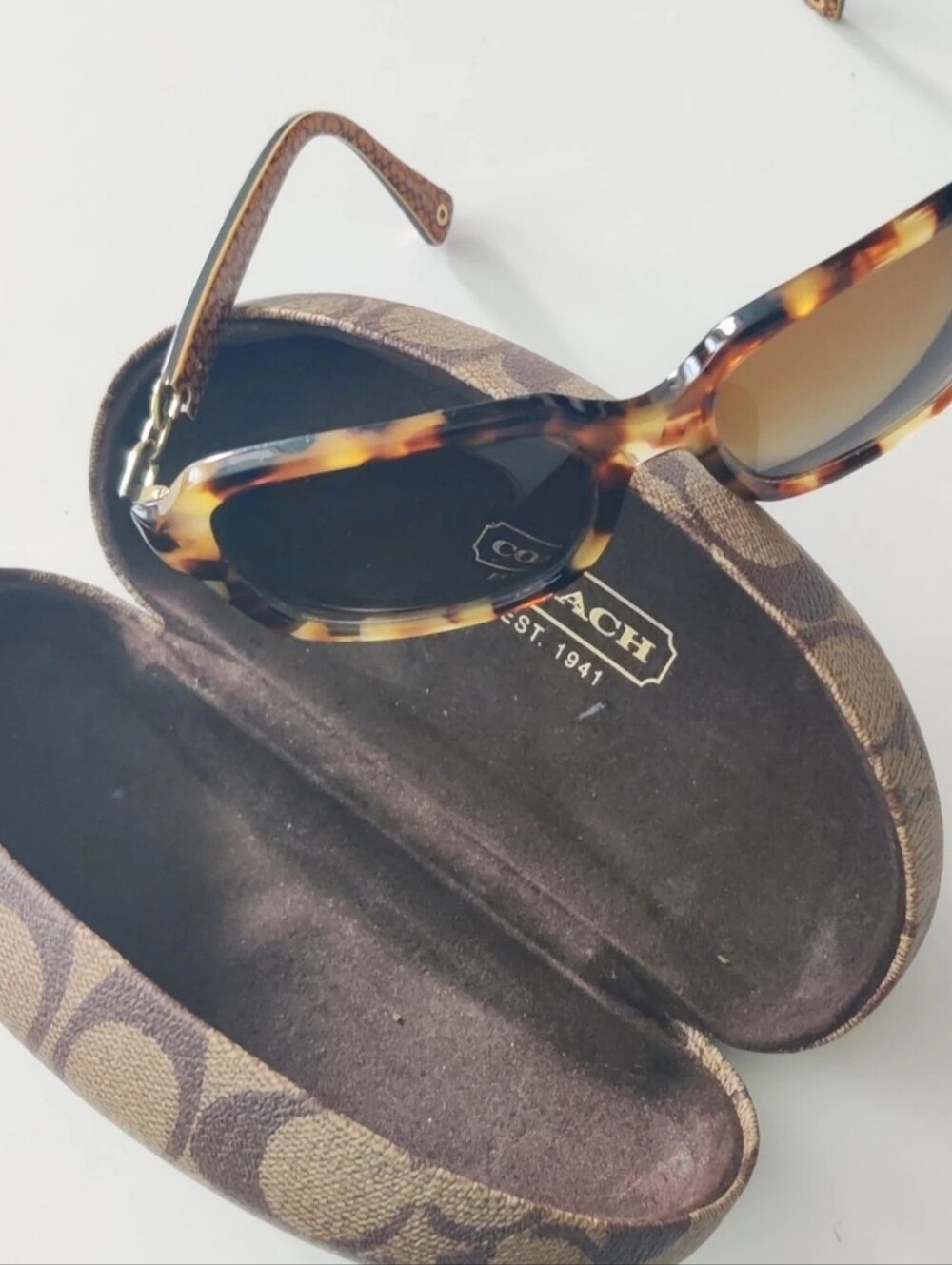 Vintage Coach HC8104 Ashley Womens Spotty Tortoise Gold Sig C Retro Frame Only